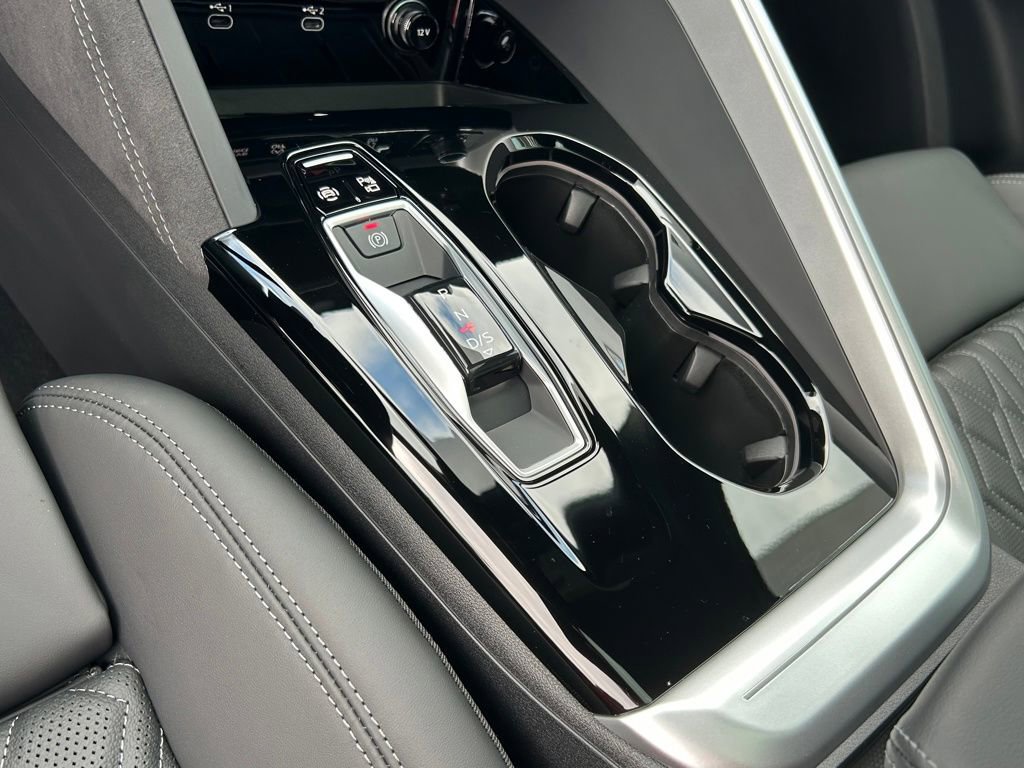 New 2025 Audi SQ5 Premium Plus image 24