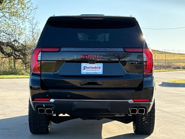 Used 2025 GMC Yukon AT4 Ultimate image 8