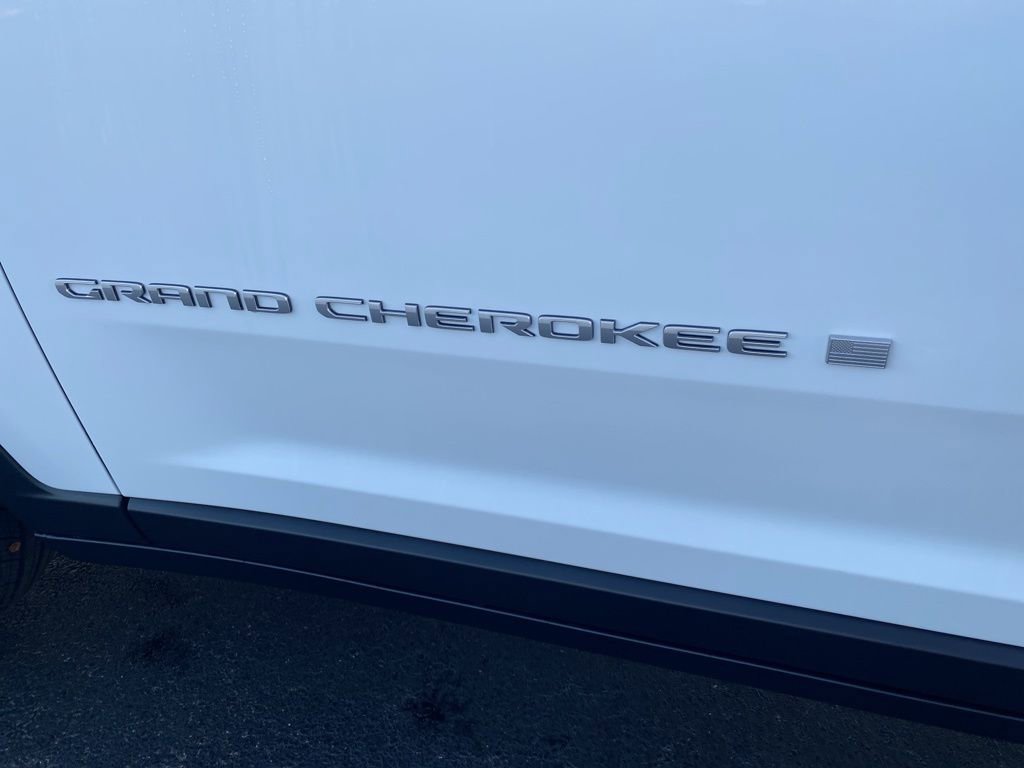 New 2025 Jeep Grand Cherokee Limited image 46