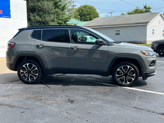 Used 2023 Jeep Compass Limited AWD/4WD image 46