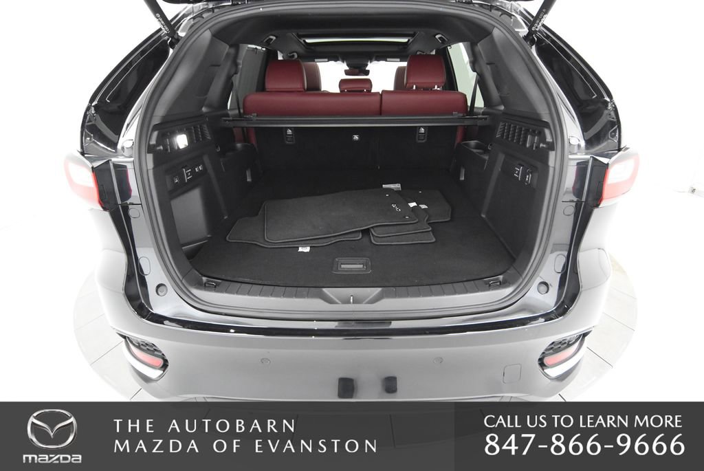 Certified 2025 MAZDA CX-70 Plug-In Hybrid w/ Premium Plus image 33