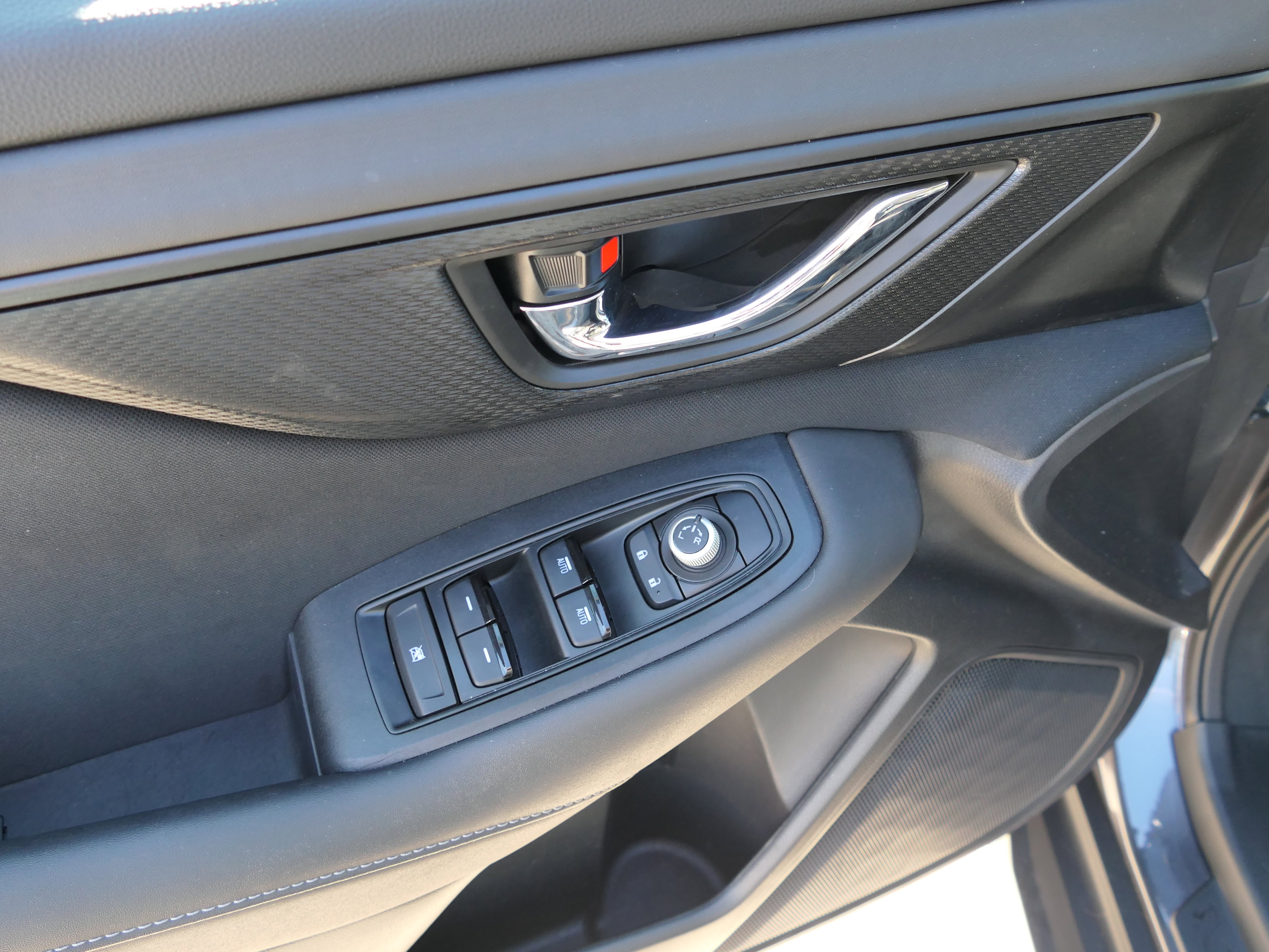 Certified 2025 Subaru Outback Premium image 13