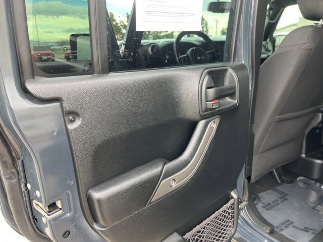 Used 2018 Jeep Wrangler Unlimited Sport S image 13