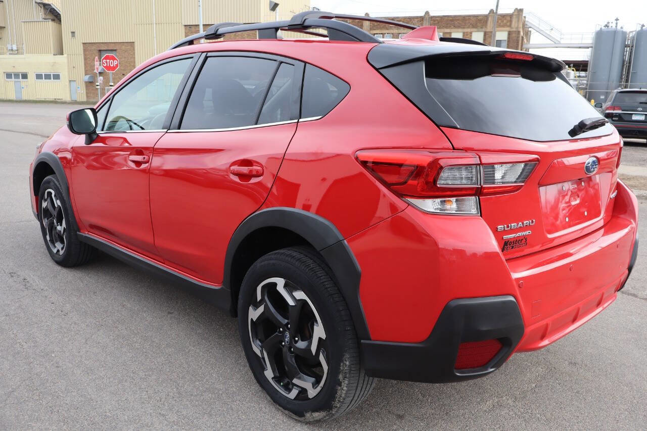 Used 2022 Subaru Crosstrek 2.5i Limited image 4