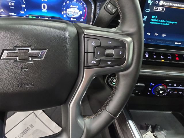 Used 2025 Chevrolet Silverado 3500 LTZ w/ LTZ Plus Package AWD/4WD image 17