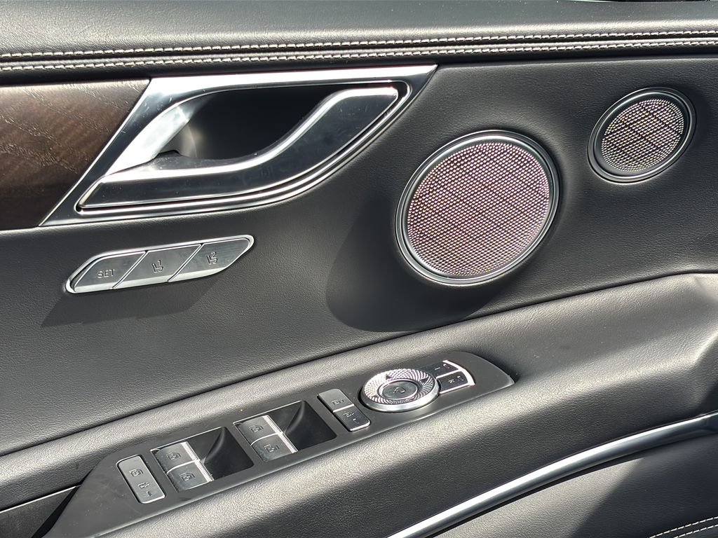 Used 2024 Genesis GV80 3.5T image 12