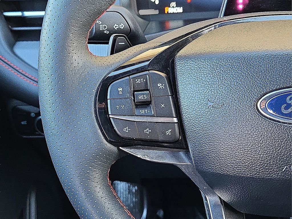 Used 2025 Ford Explorer ST image 20