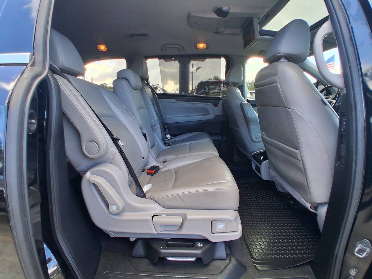 Used 2019 Honda Odyssey Elite image 21