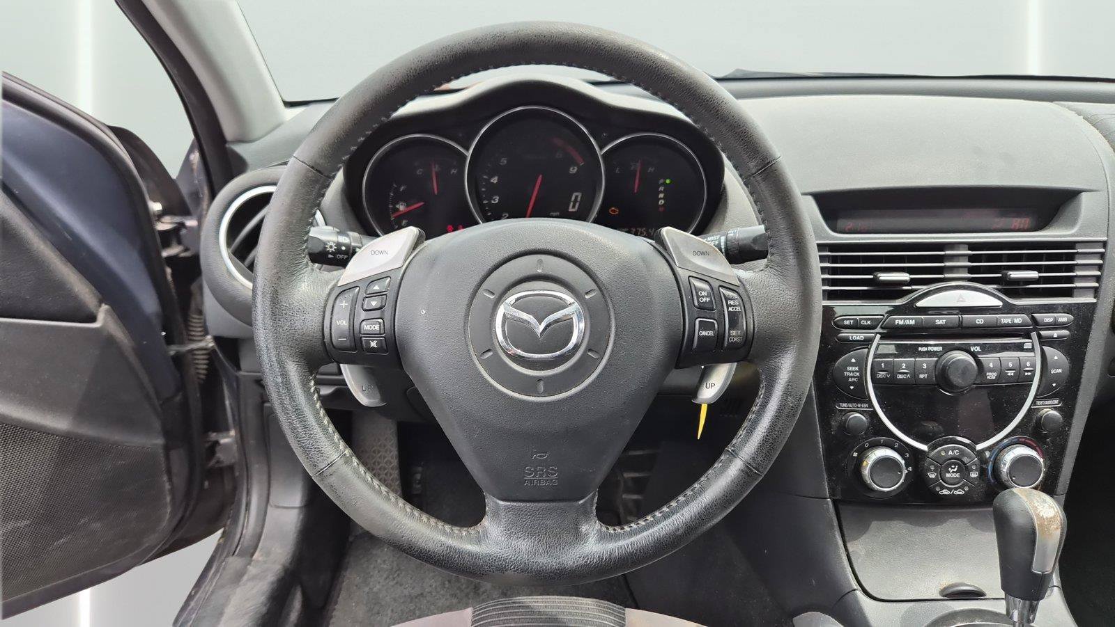 Used 2006 MAZDA RX-8 w/ Sport Pkg RWD image 12