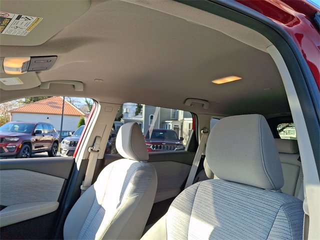 Used 2023 Nissan Rogue SV image 13