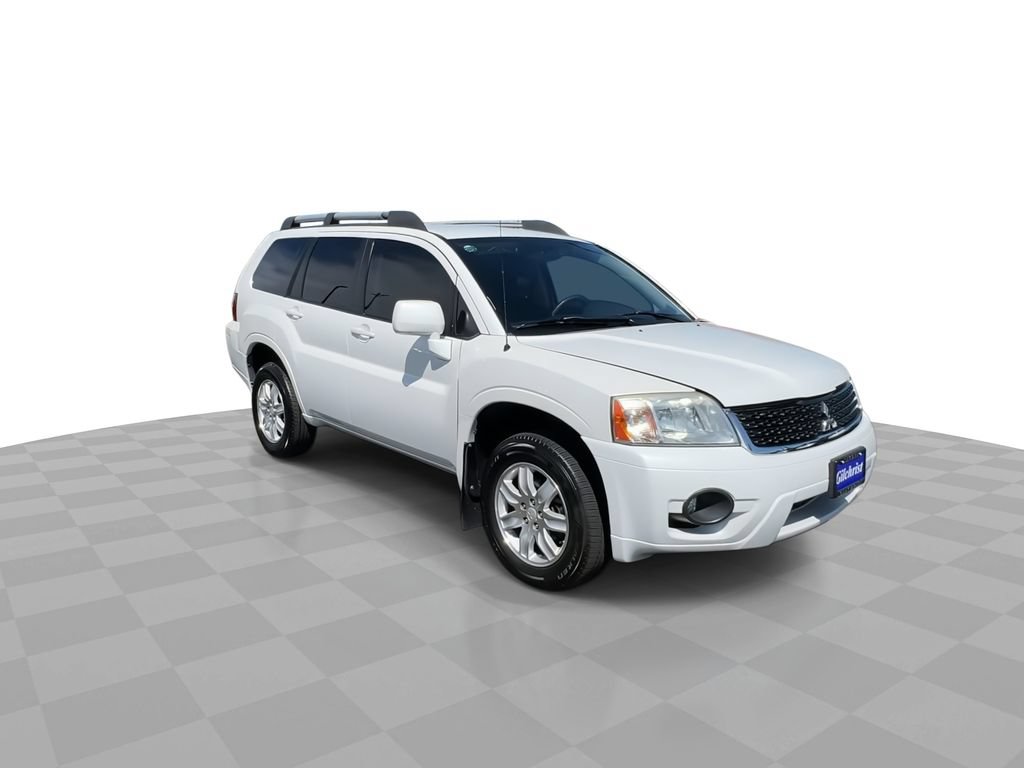 Used 2011 Mitsubishi Endeavor LS AWD/4WD image 2