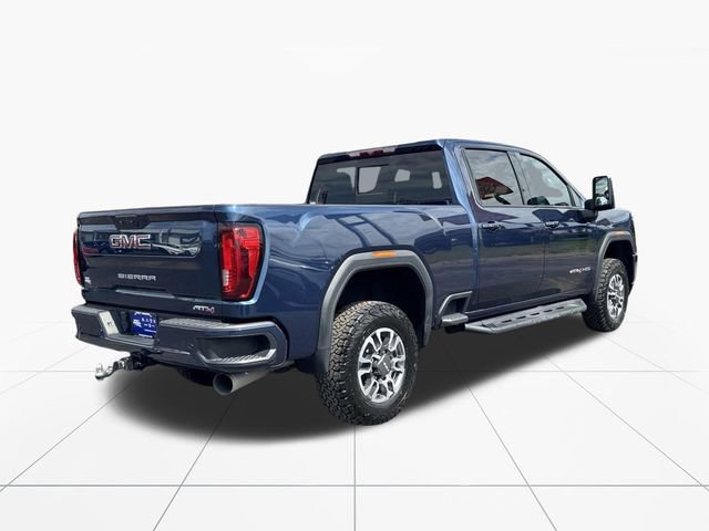 Used 2022 GMC Sierra 2500 AT4 w/ AT4 Preferred Package AWD/4WD image 6