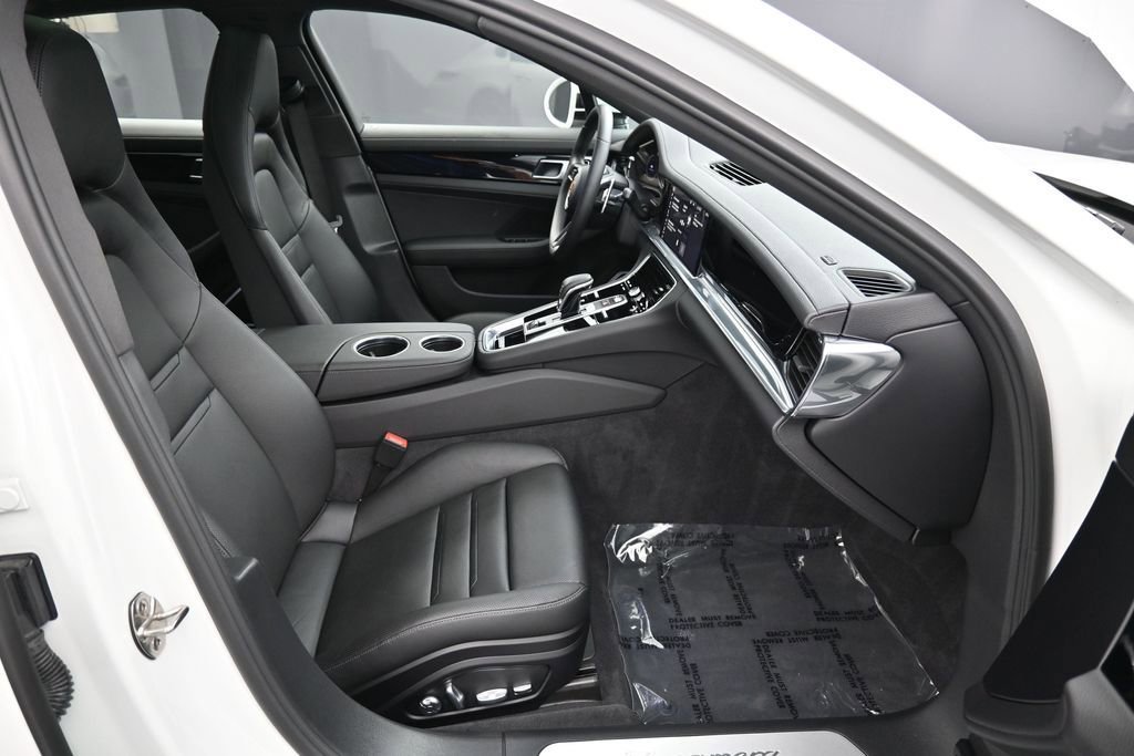 Certified 2021 Porsche Panamera RWD image 28