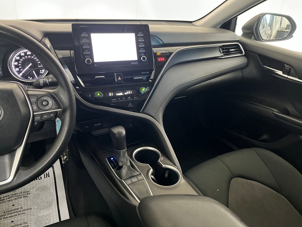 Used 2023 Toyota Camry LE image 34