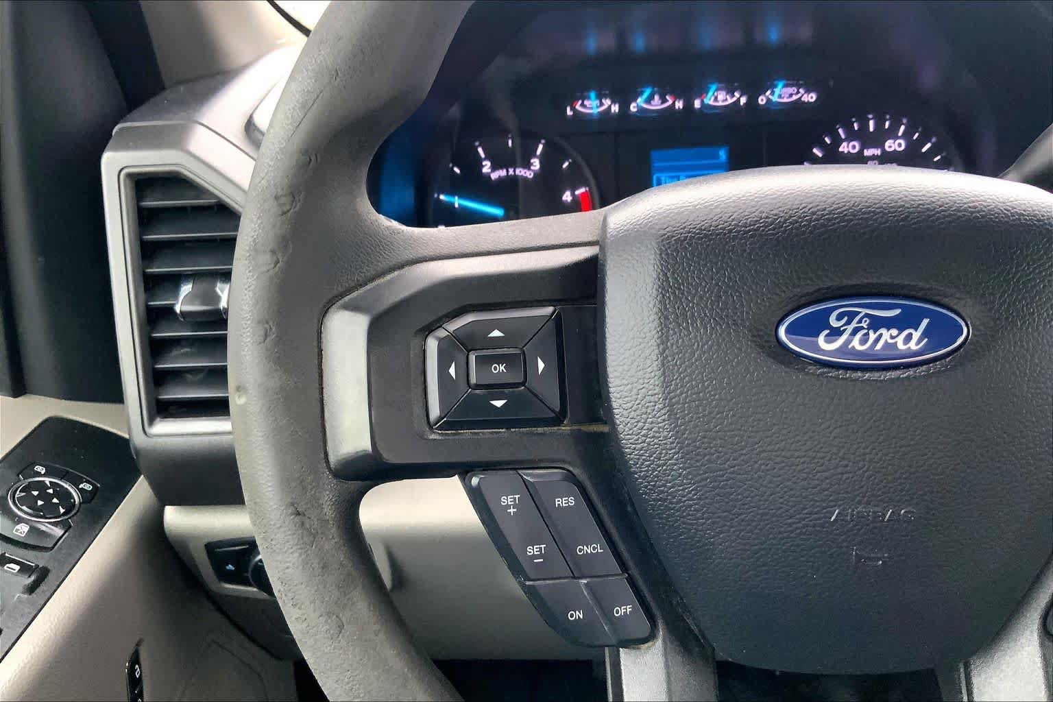 Used 2021 Ford F250 XL w/ Power Equipment Group AWD/4WD image 23