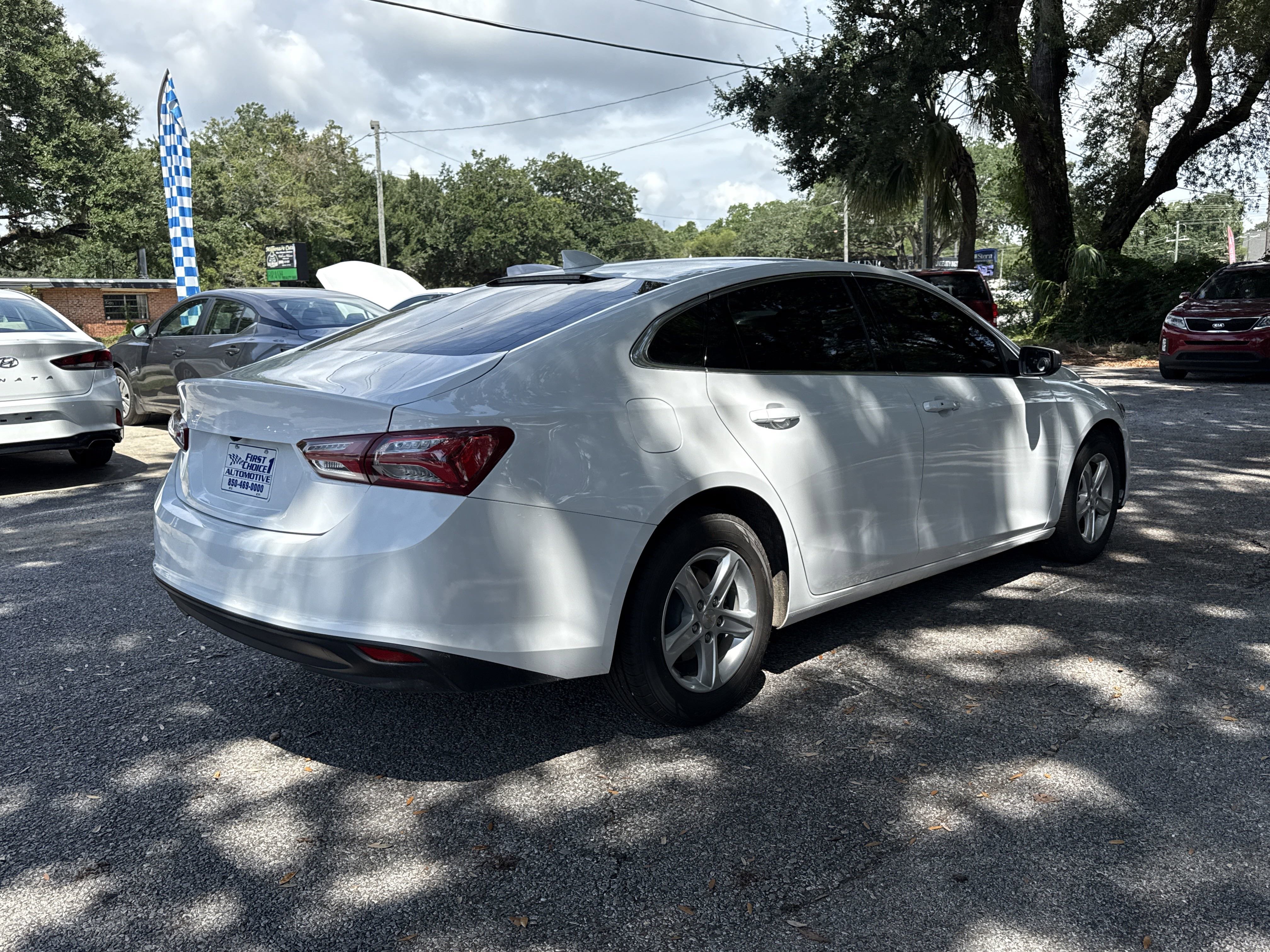 Used 2022 Chevrolet Malibu LT image 5