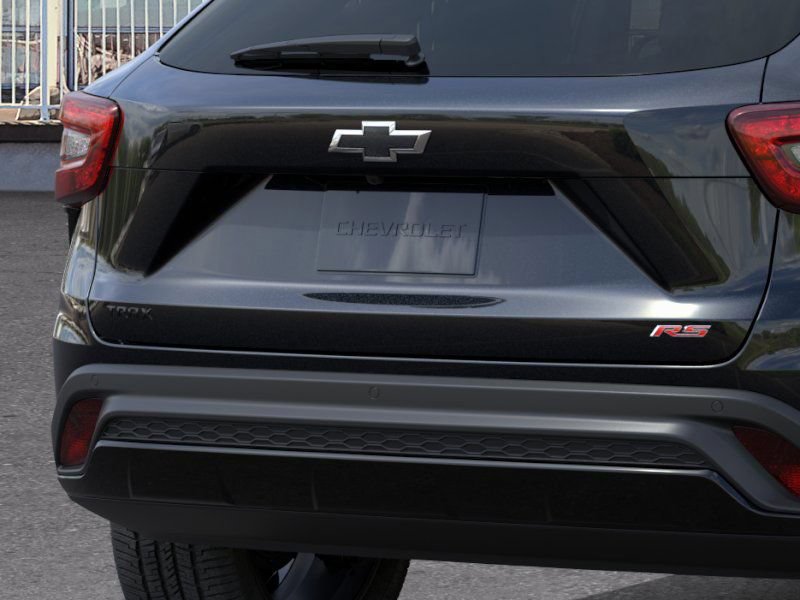 New 2026 Chevrolet Trax RS w/ Driver Confidence Package FWD image 14
