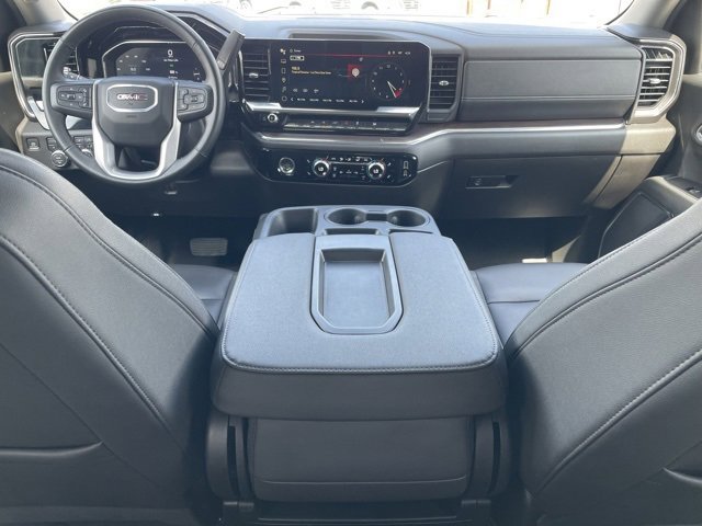 Used 2024 GMC Sierra 1500 SLT image 15