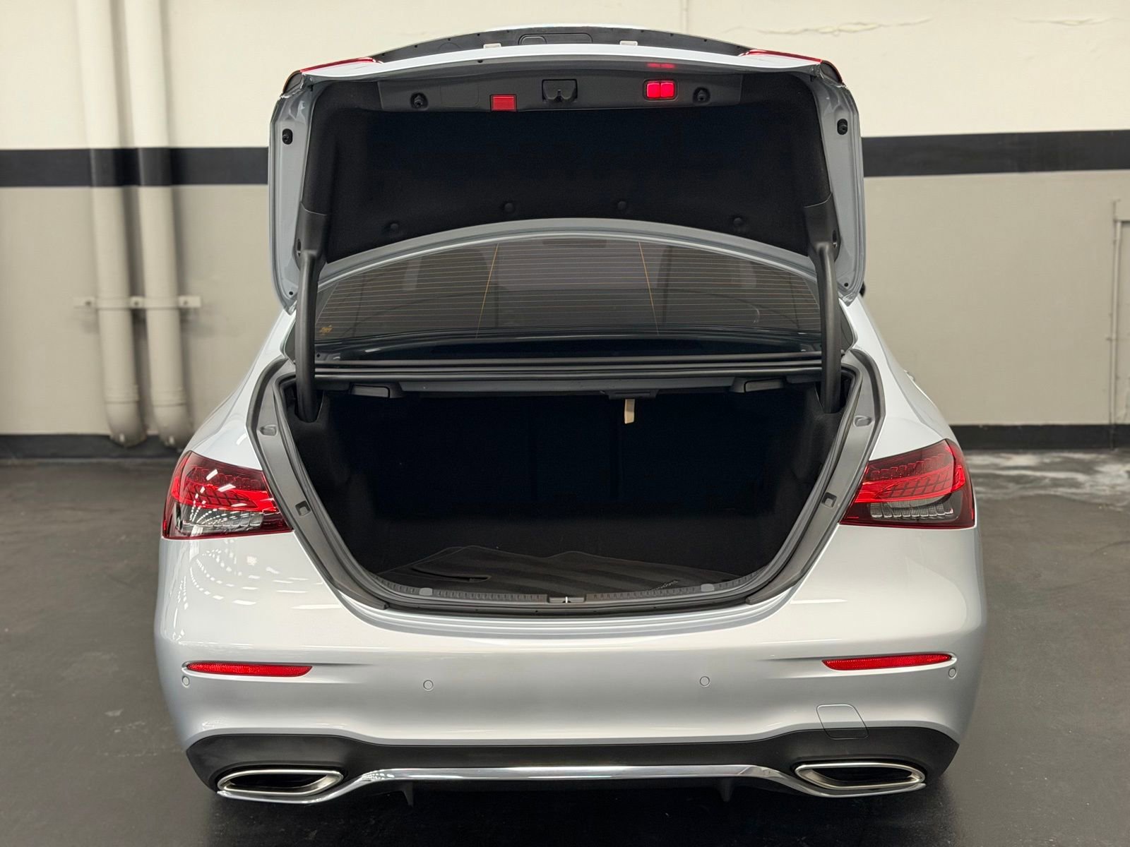 Certified 2022 Mercedes-Benz E 350 Sedan image 15