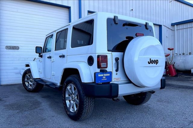 Used 2013 Jeep Wrangler Unlimited Sahara w/ Connectivity Group image 3