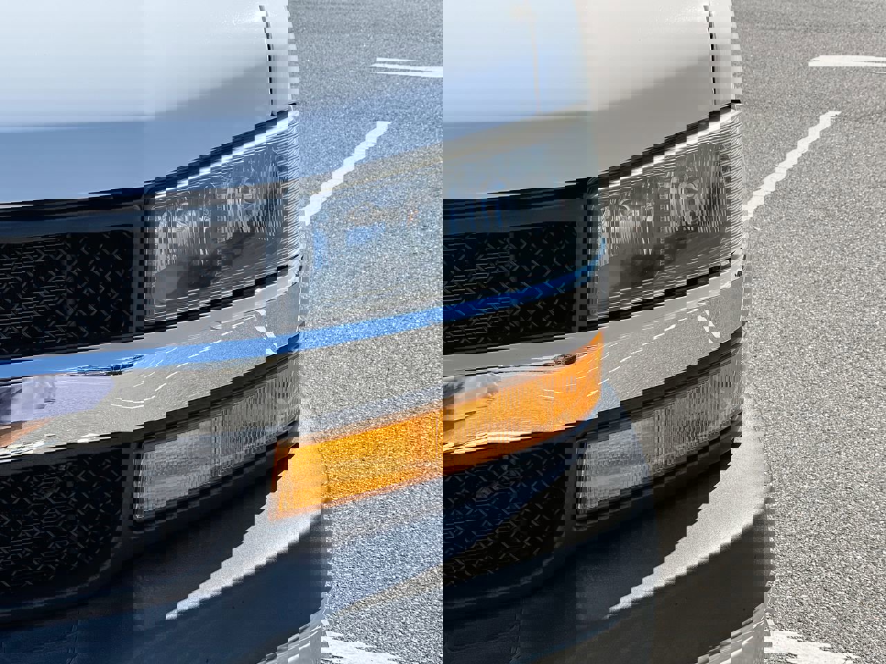 Used 2018 Chevrolet Express 3500 LT w/ LT Preferred Equipment Group image 9