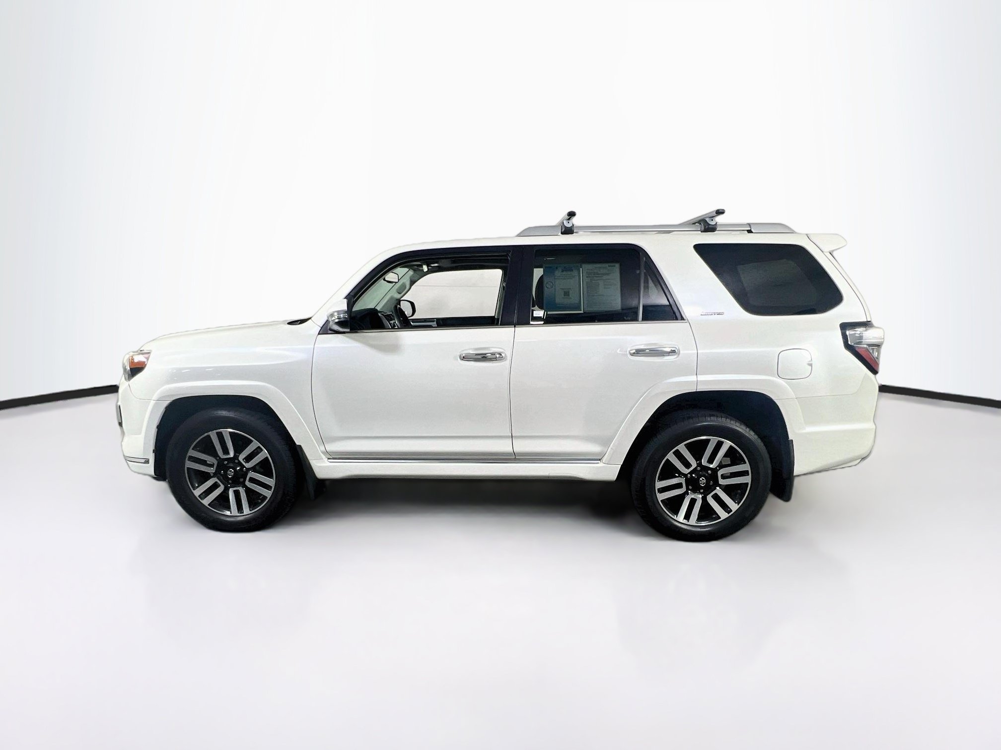 Used 2019 Toyota 4Runner Limited AWD/4WD image 8