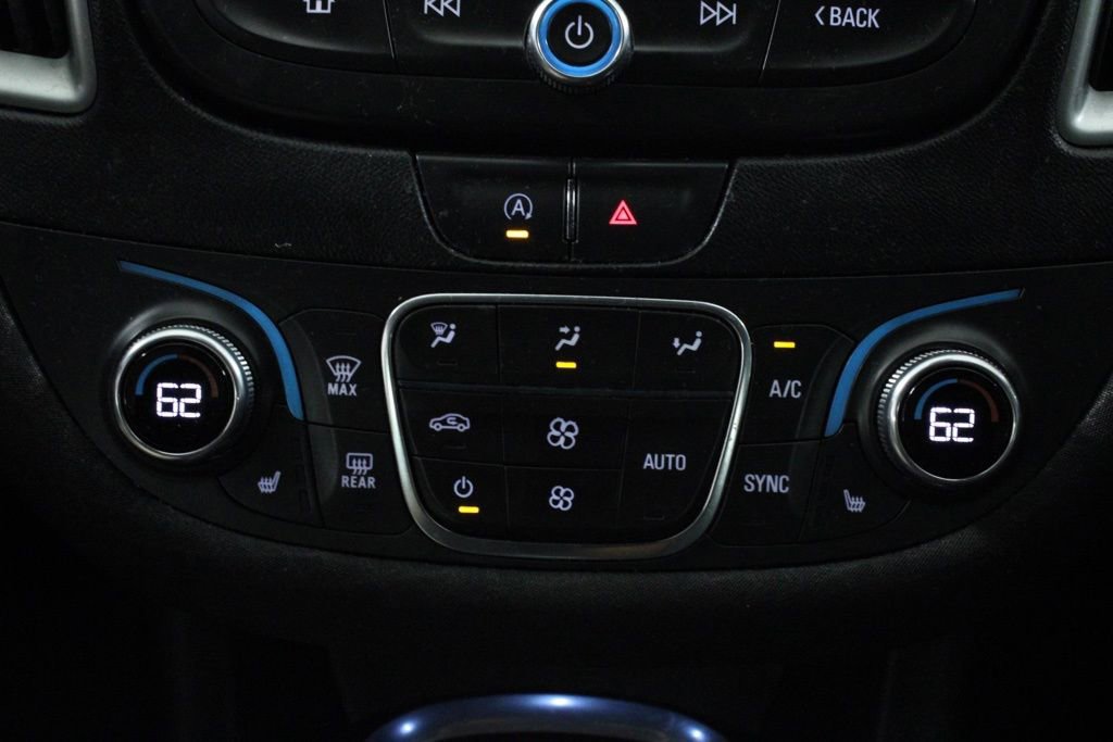 Used 2023 Chevrolet Malibu LT FWD image 27