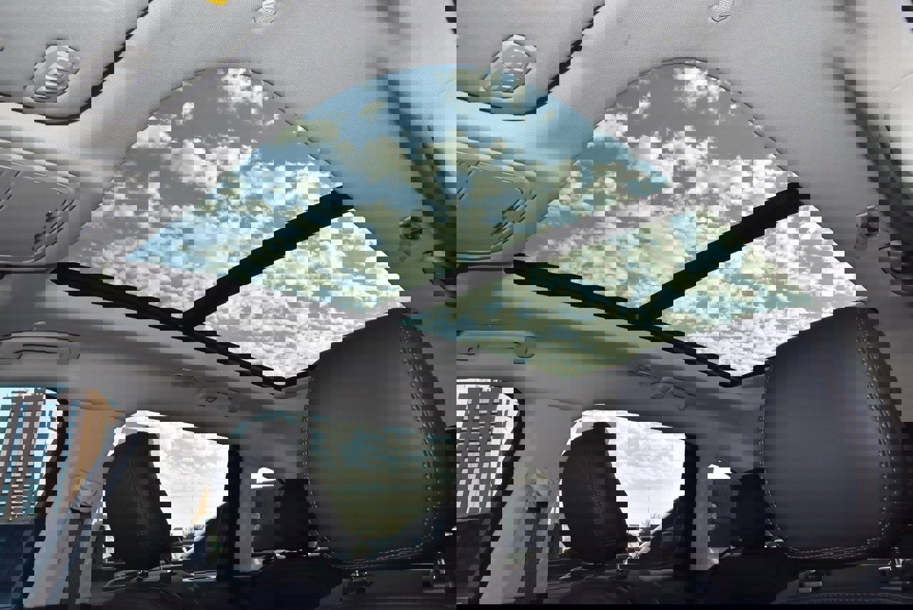 New 2026 Lincoln Nautilus Premier w/ Equipment Group 102A image 33