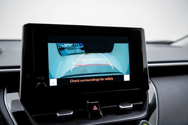 Certified 2025 Toyota Corolla Cross XLE image 20