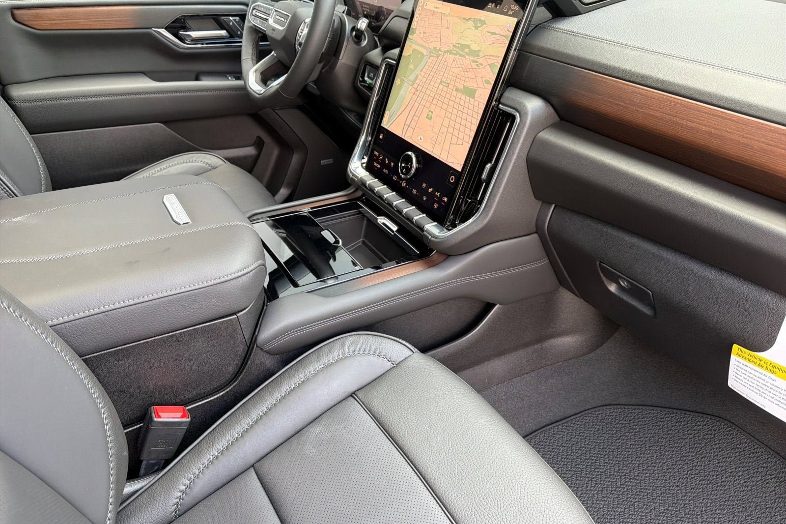 New 2026 GMC Yukon XL Denali AWD/4WD image 15