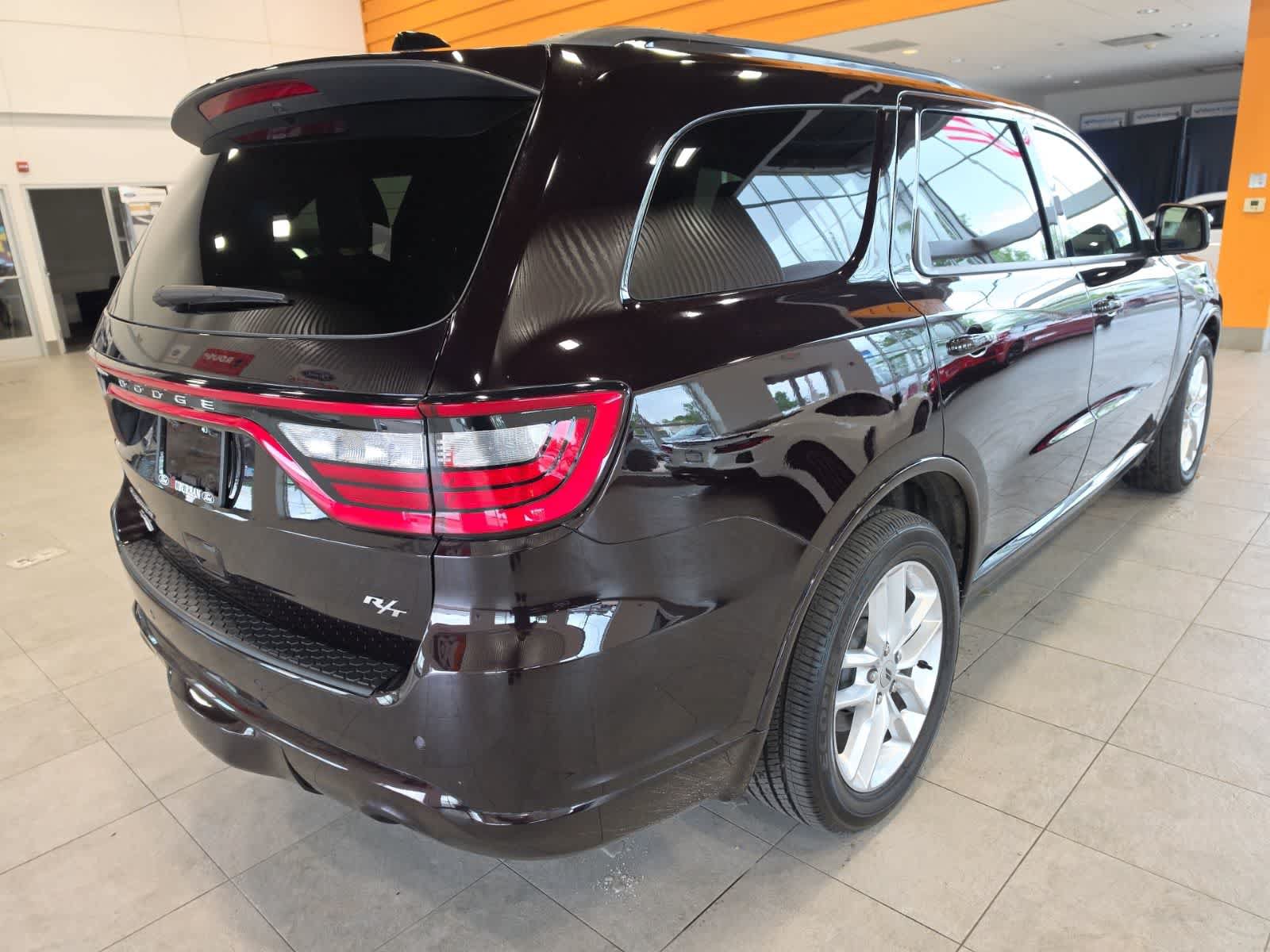 Used 2024 Dodge Durango R/T AWD/4WD image 7