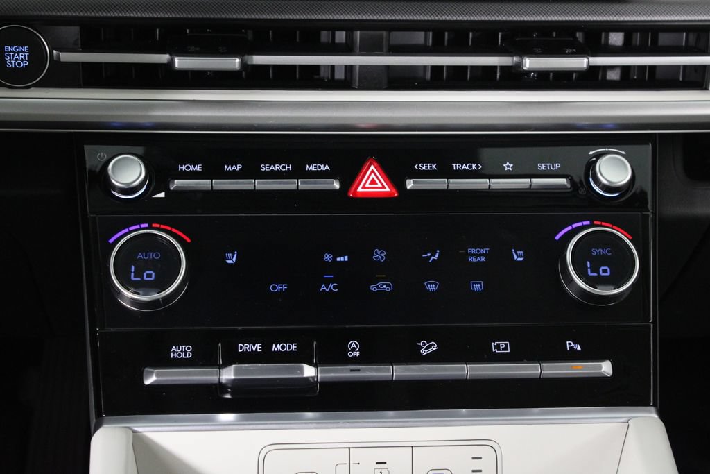 Certified 2026 Hyundai Santa Fe SEL FWD image 23