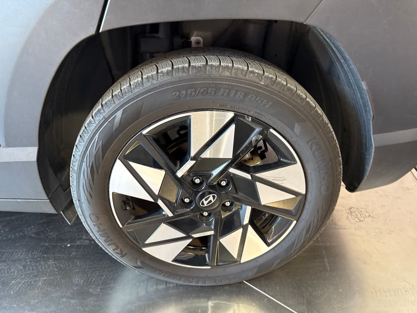 Certified 2024 Hyundai Kona SEL FWD image 10