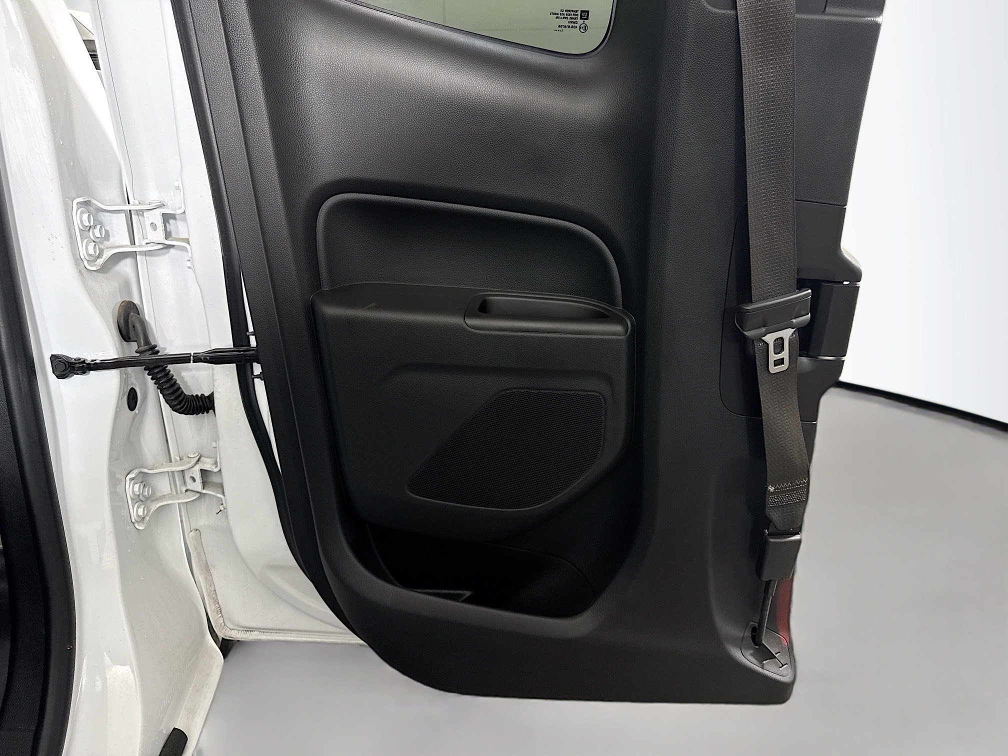 Used 2022 Chevrolet Colorado LT w/ Fleet Safety Package image 25