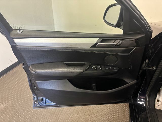 Used 2015 BMW X4 xDrive35i AWD/4WD image 14