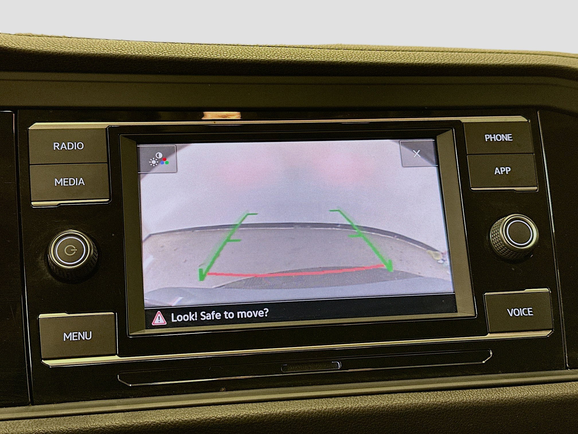 Used 2024 Volkswagen Jetta SE image 22