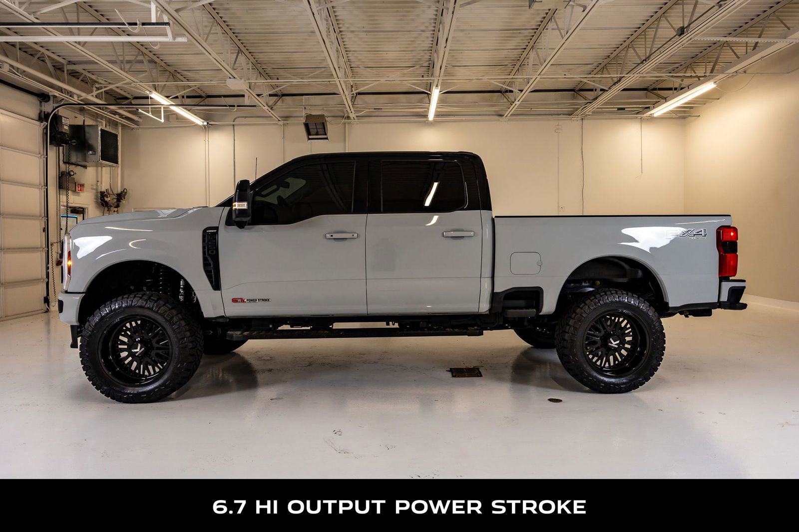 Used 2025 Ford F250 Lariat w/ Lariat Ultimate Package AWD/4WD image 6