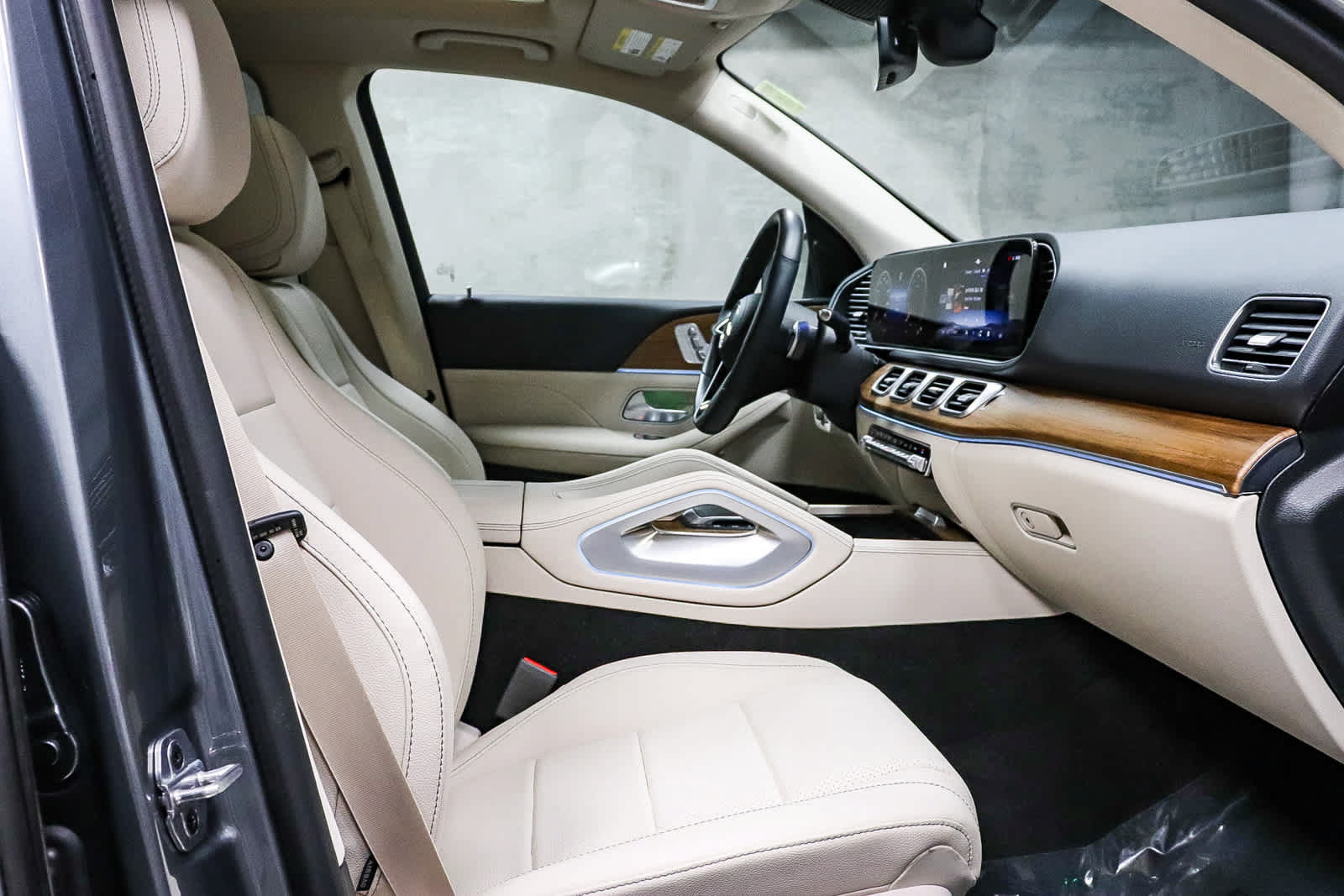 Used 2026 Mercedes-Benz GLE 450 4MATIC image 16