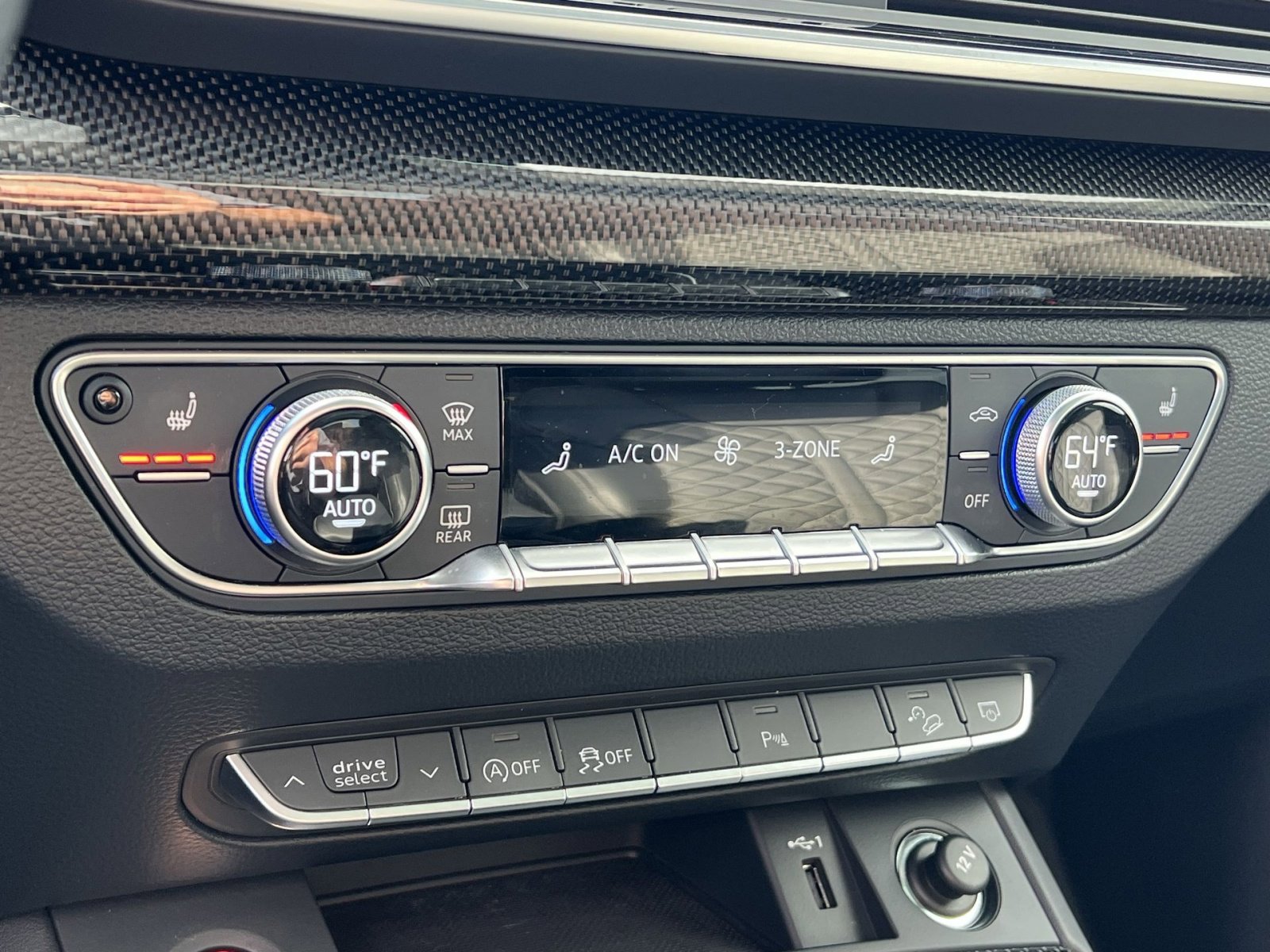 Used 2023 Audi SQ5 Premium Plus w/ Premium Plus Package image 21