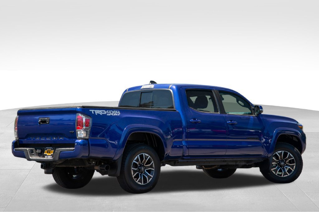 Used 2023 Toyota Tacoma TRD Sport w/ TRD Premium Sport Package AWD/4WD image 8