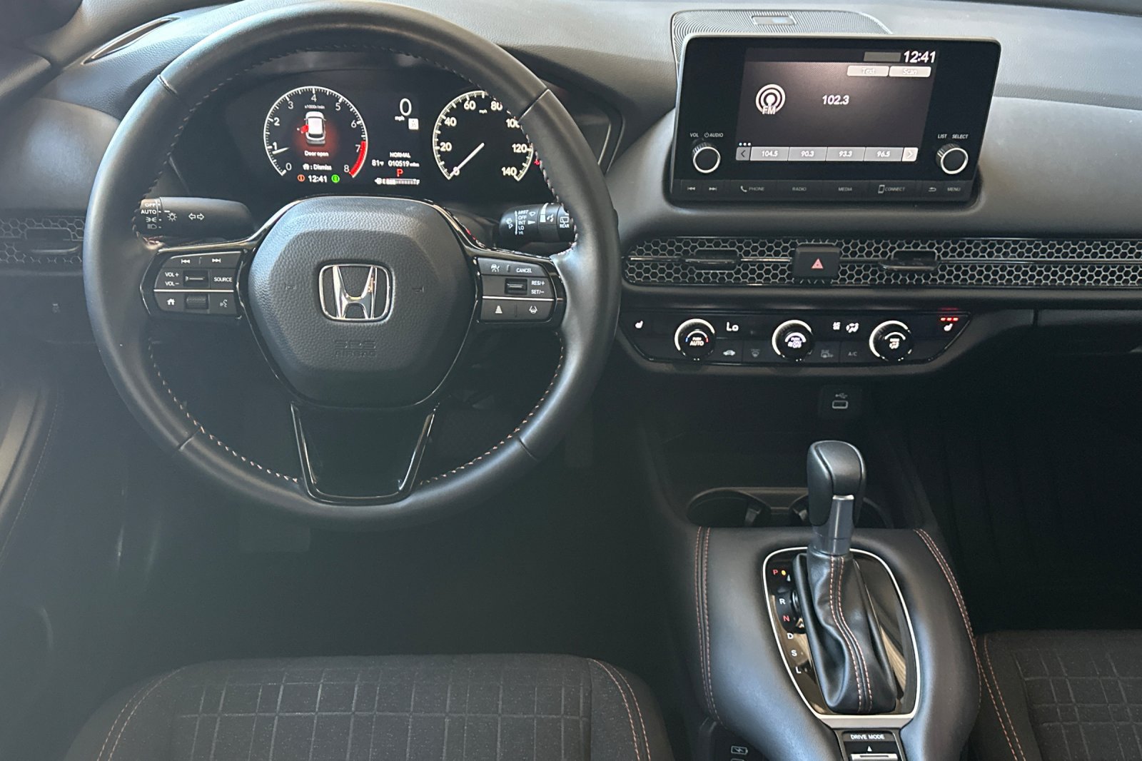 Used 2025 Honda HR-V Sport image 14