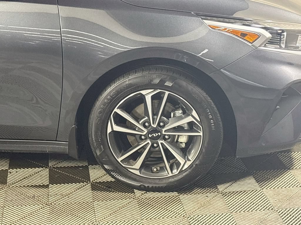 Certified 2024 Kia Forte LXS FWD image 23