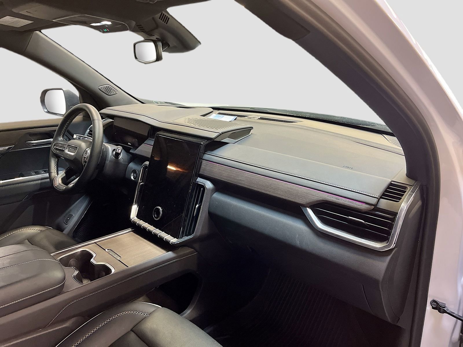 Used 2024 GMC Acadia Denali w/ LPO, Floor Liner Package image 31