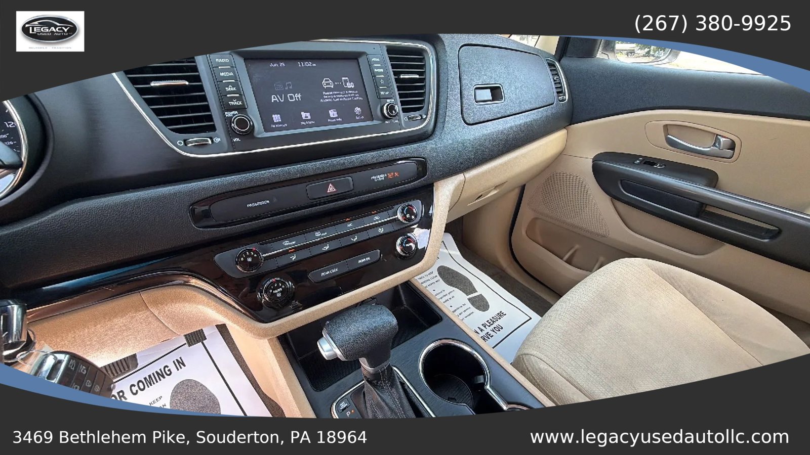Used 2019 Kia Sedona LX FWD image 35