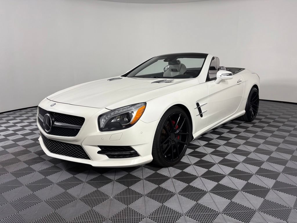 Used 2014 Mercedes-Benz SL 550 image 12