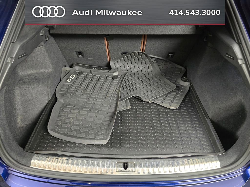 Certified 2023 Audi Q3 2.0T Premium Plus w/ Premium Plus Package AWD/4WD image 11