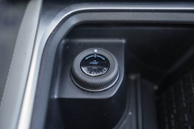 Used 2025 Ford Expedition Max Platinum w/ Driver's Package image 39