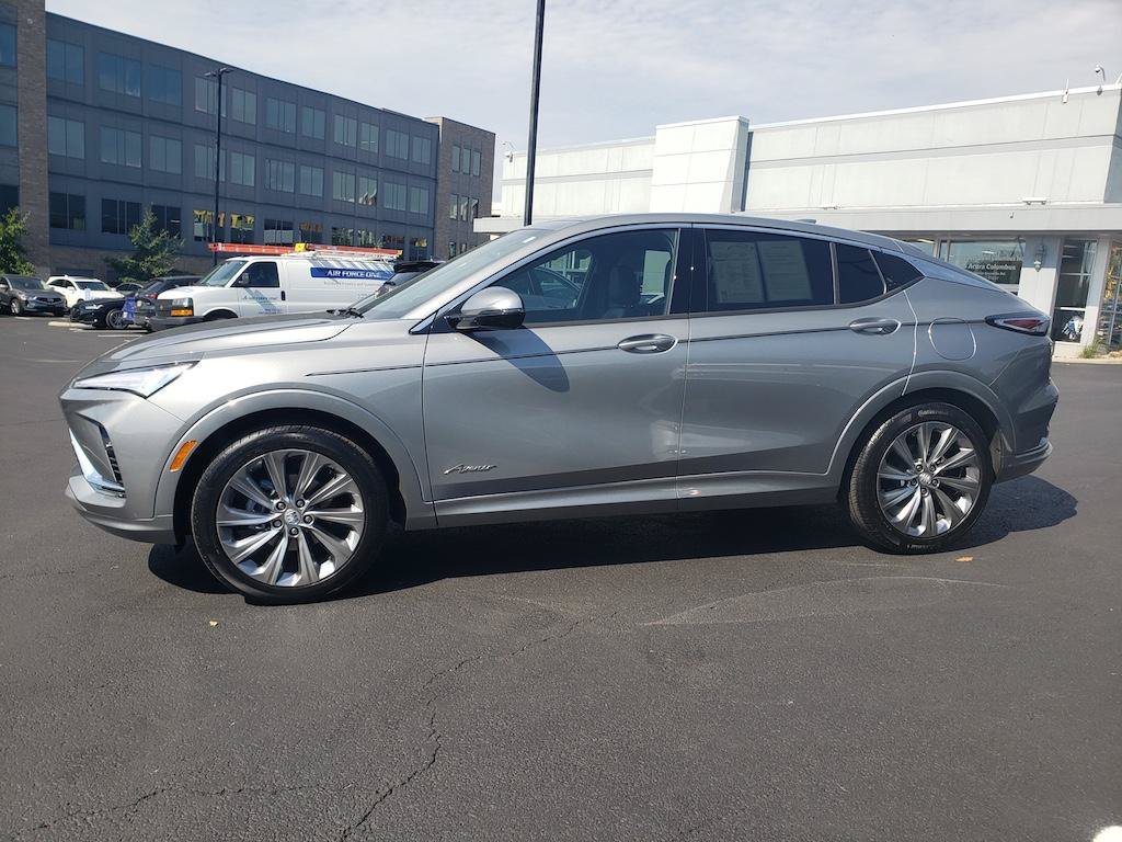 Used 2026 Buick Envista Avenir FWD image 5