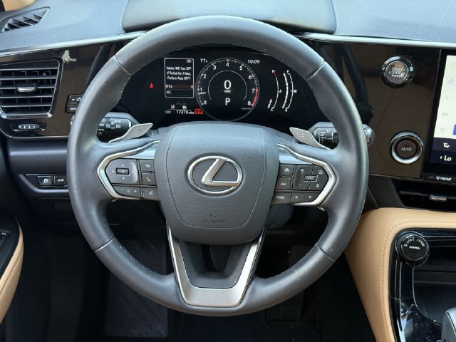 Used 2024 Lexus NX 250 FWD image 12
