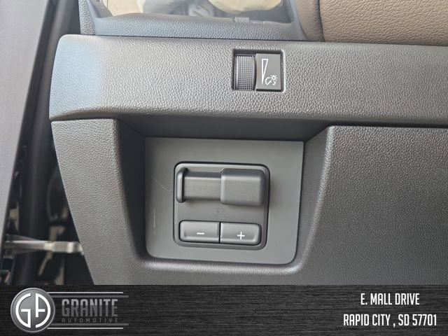 New 2026 GMC Canyon Denali w/ LPO, Denali Black Edition image 29
